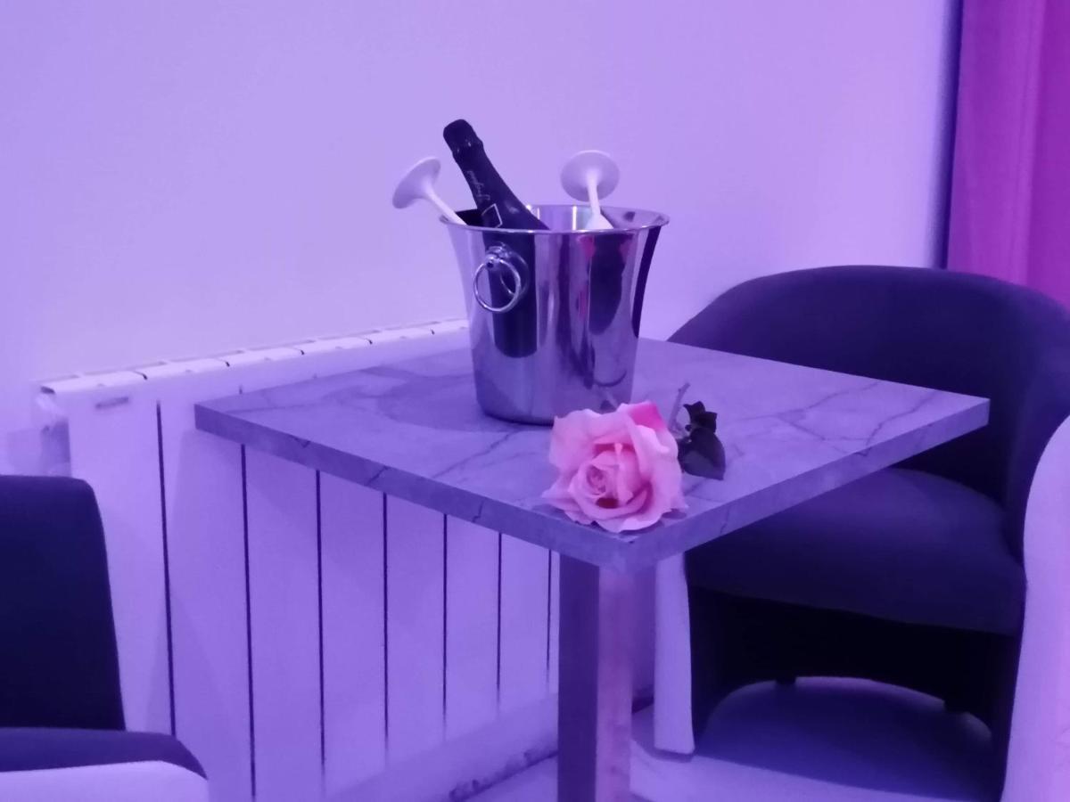 Jacuzzi Romantique 15 Min Etretat 2 เฟก็องป์ ภายนอก รูปภาพ